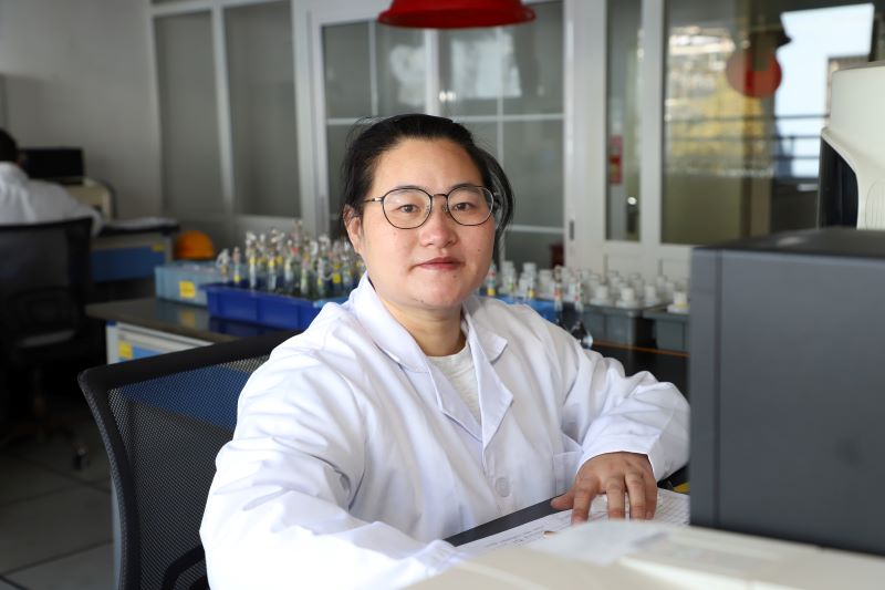 From Novice to Master: Hua Sumei’s Journey in Chemical Testing at Zijin Mining